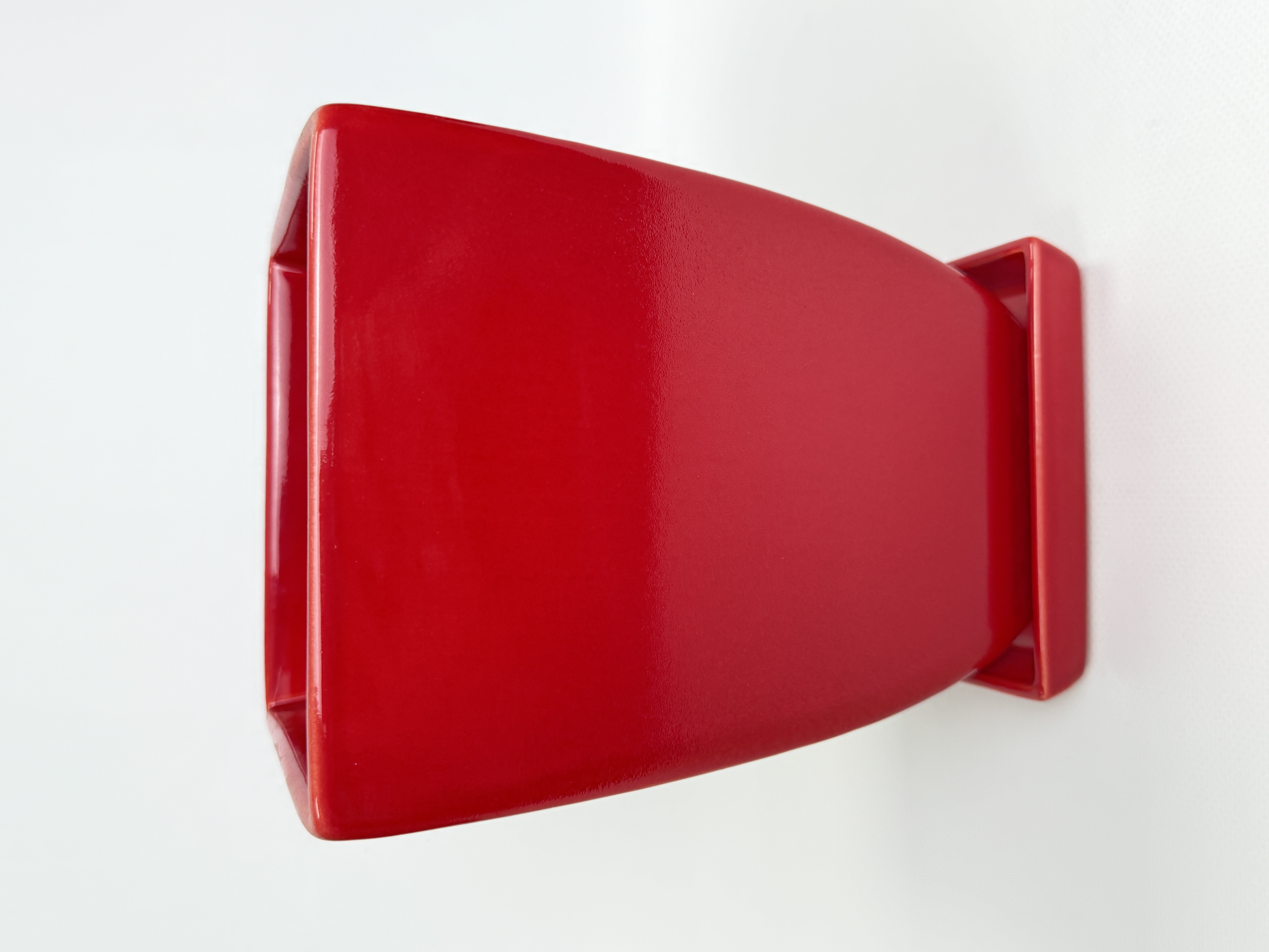 Горщик Конус 2.3 л Р092 червоний чотирикутний