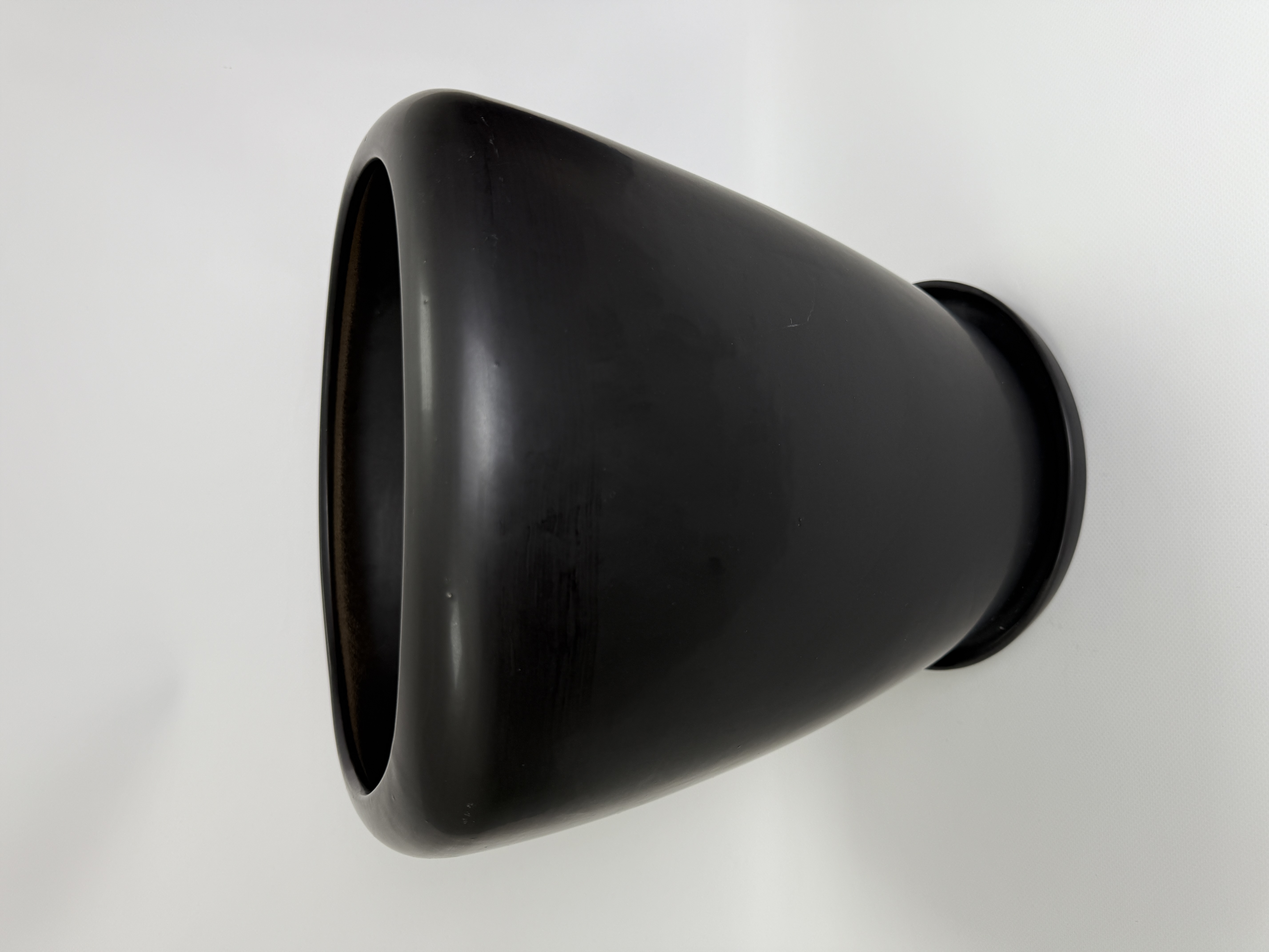 Горщик Конус елітний 20 л Р293чорний мат