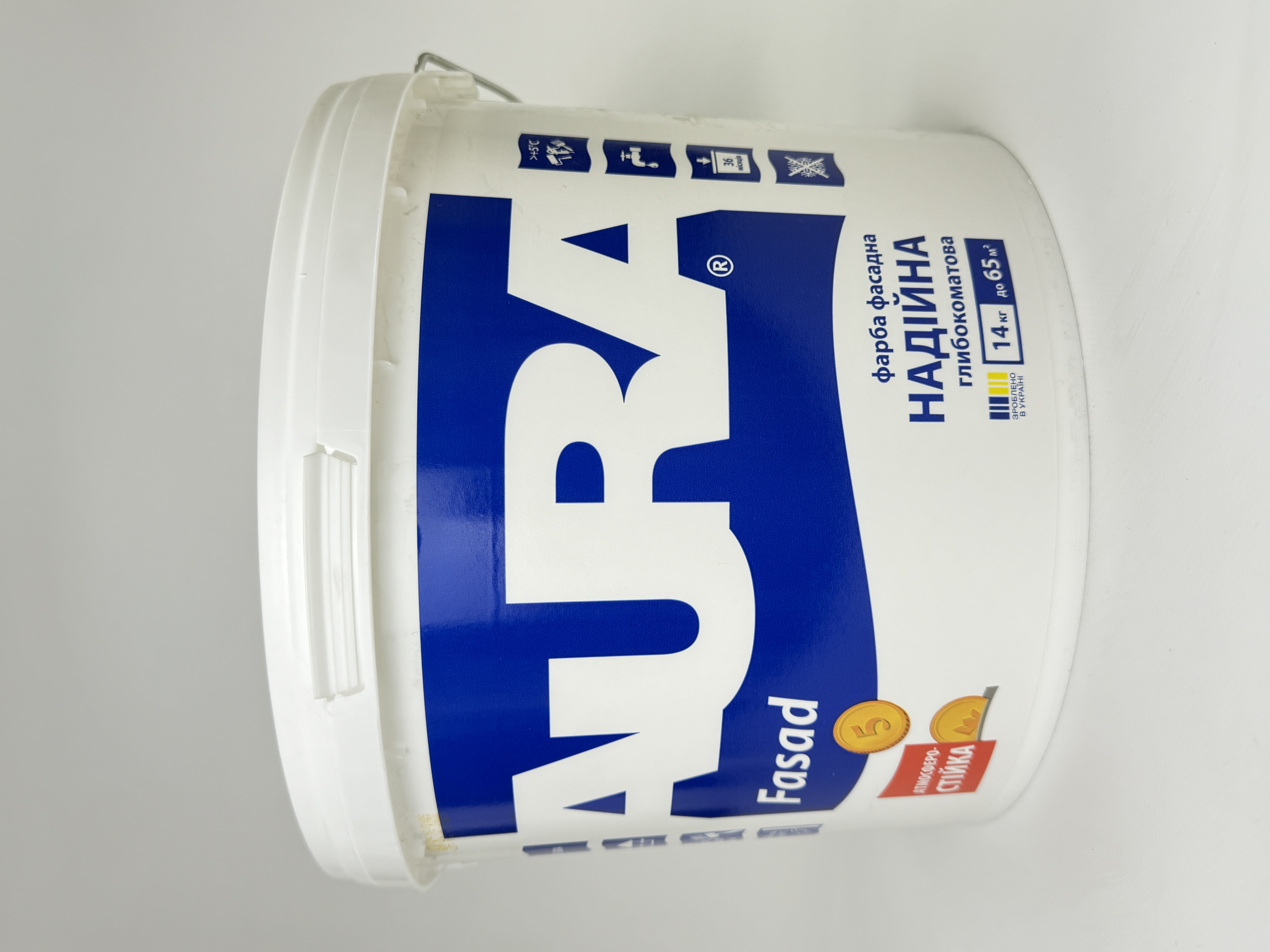 Фарба Fasad 14 кг AURA