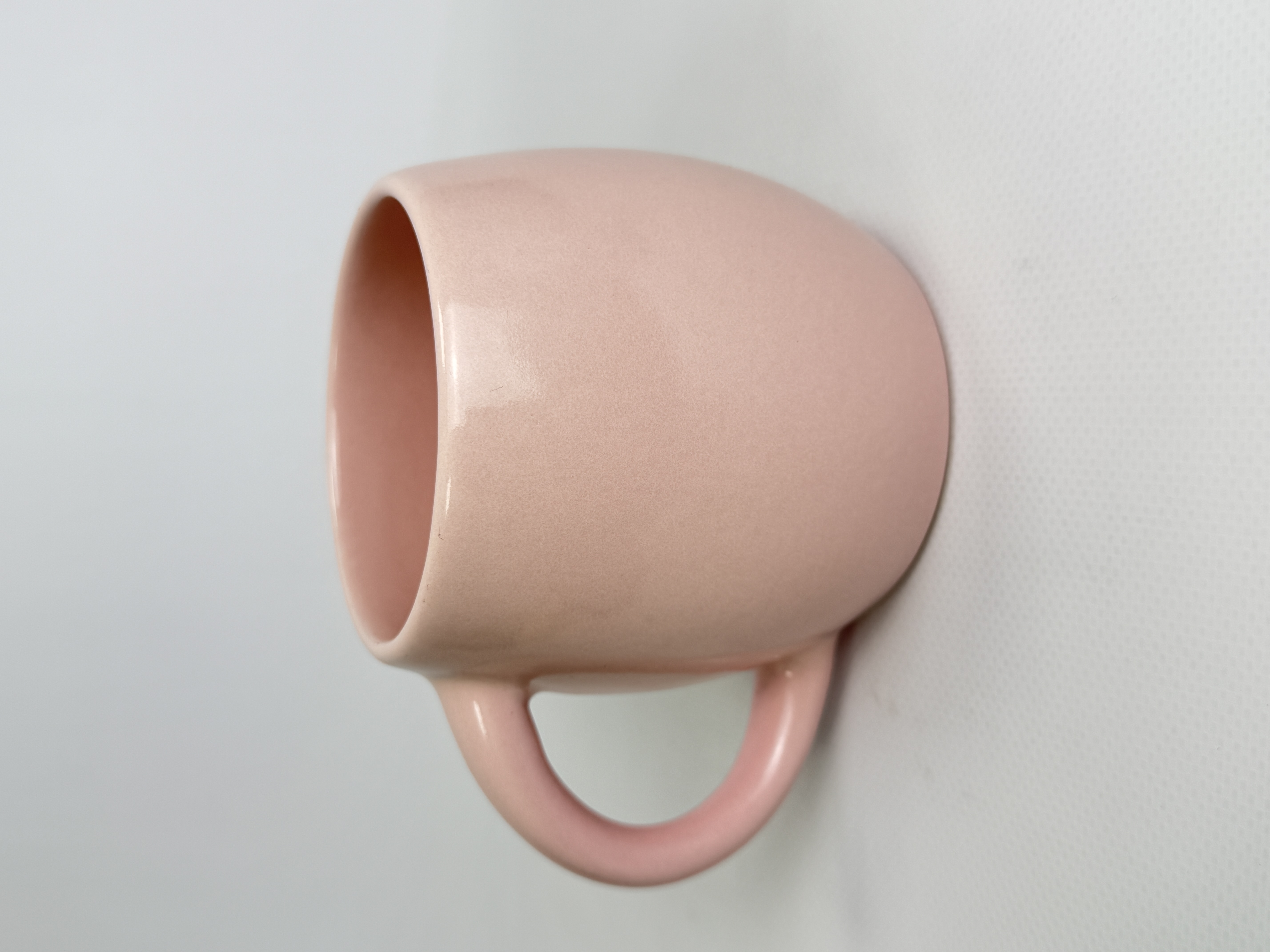 Керамічний виріб "Горнятко "Бочечка" 400 мл рожевий