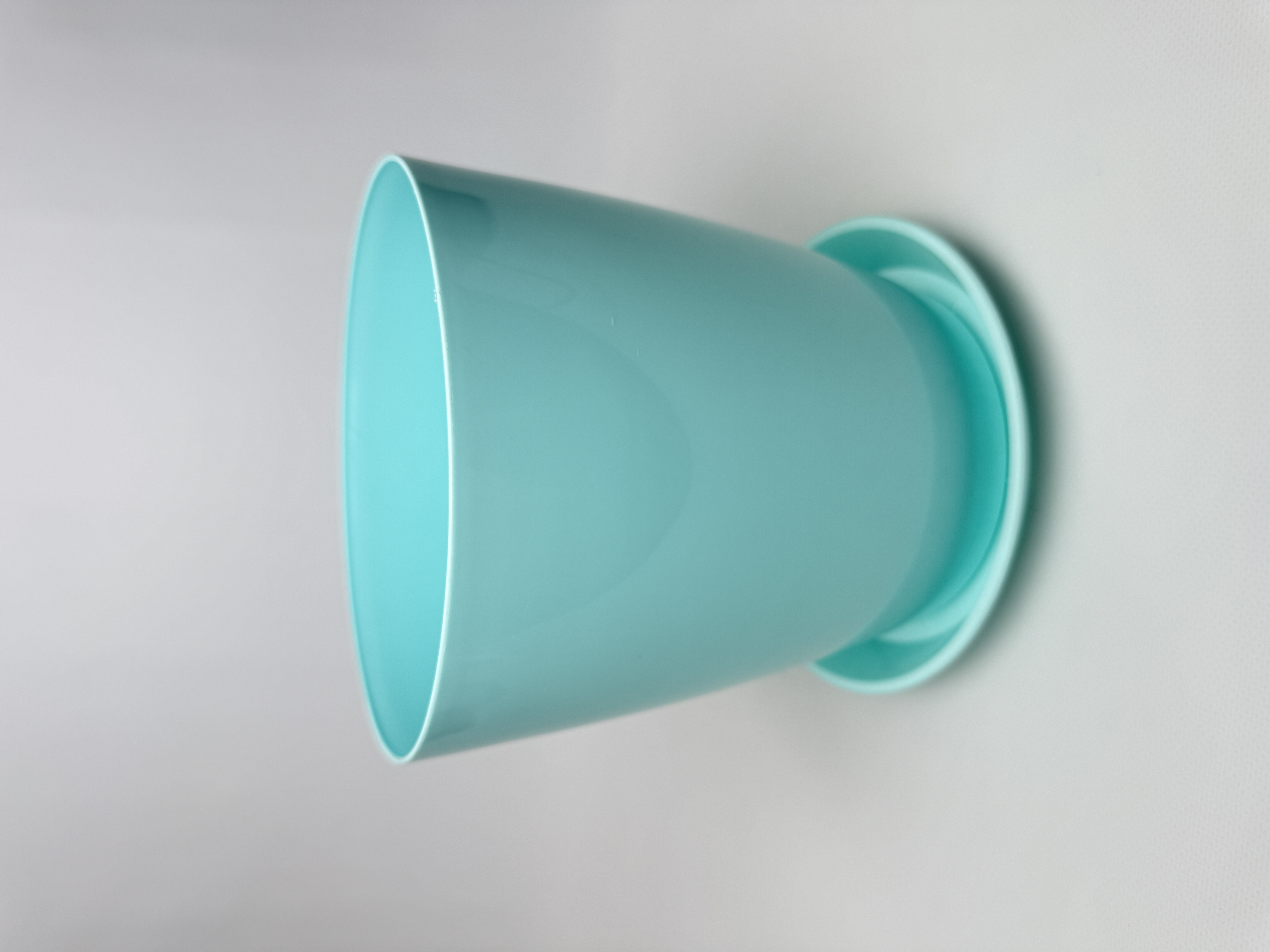 Амелі 18 з підставкою MIX