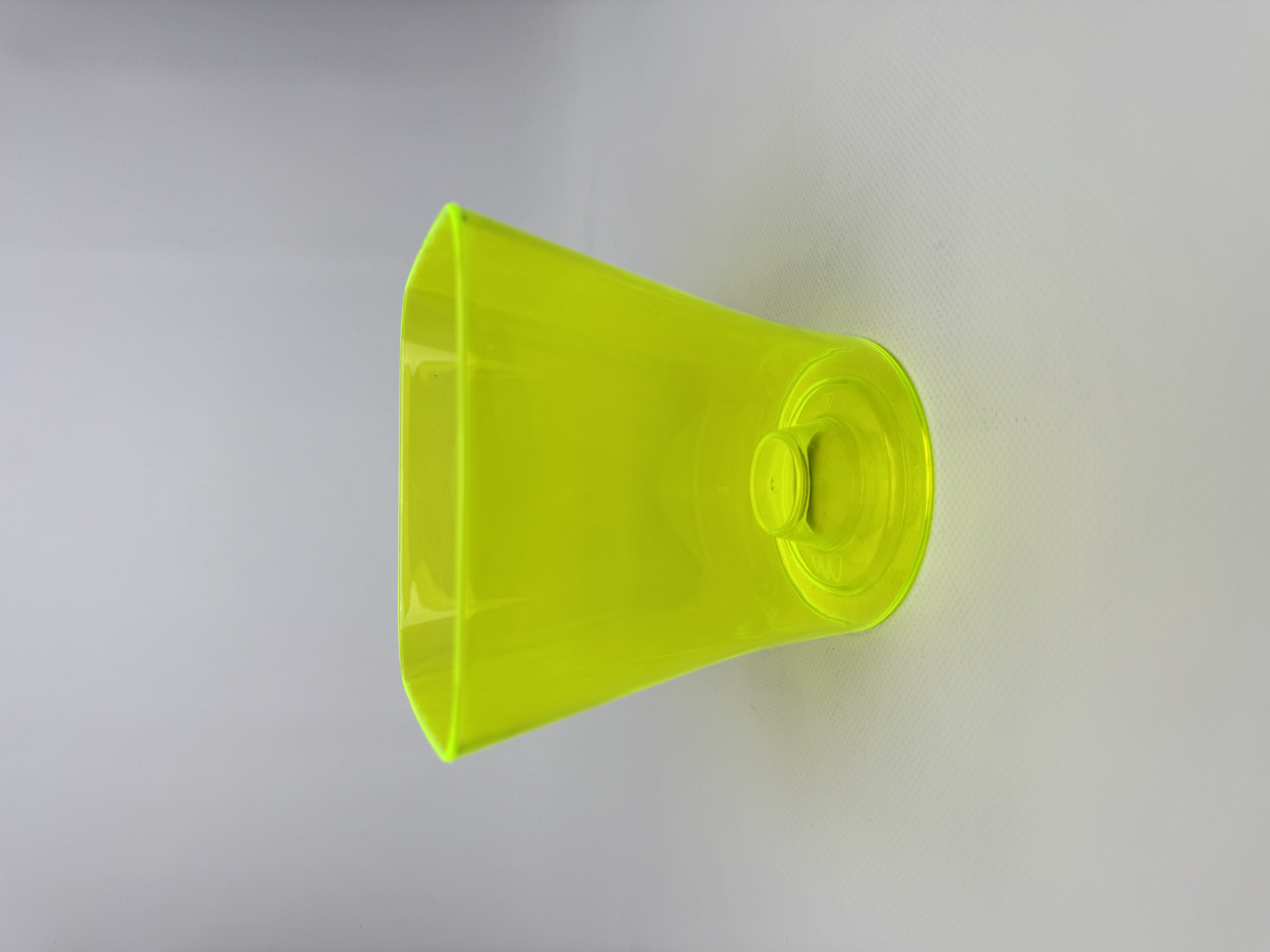 Орхідейниця 13 жовта