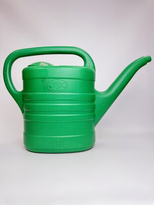 Поливалка 7 л. з насадкою