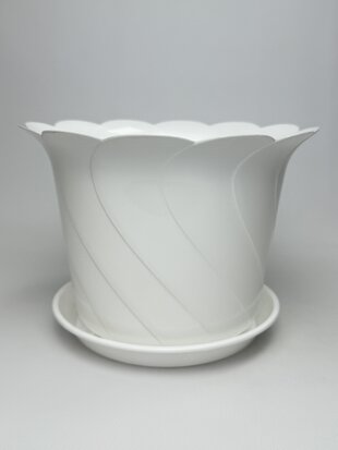 Тюльпан 22 білий з підставкою