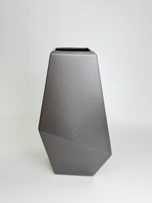 Керамічна ваза "Геометрія" сірий мат
