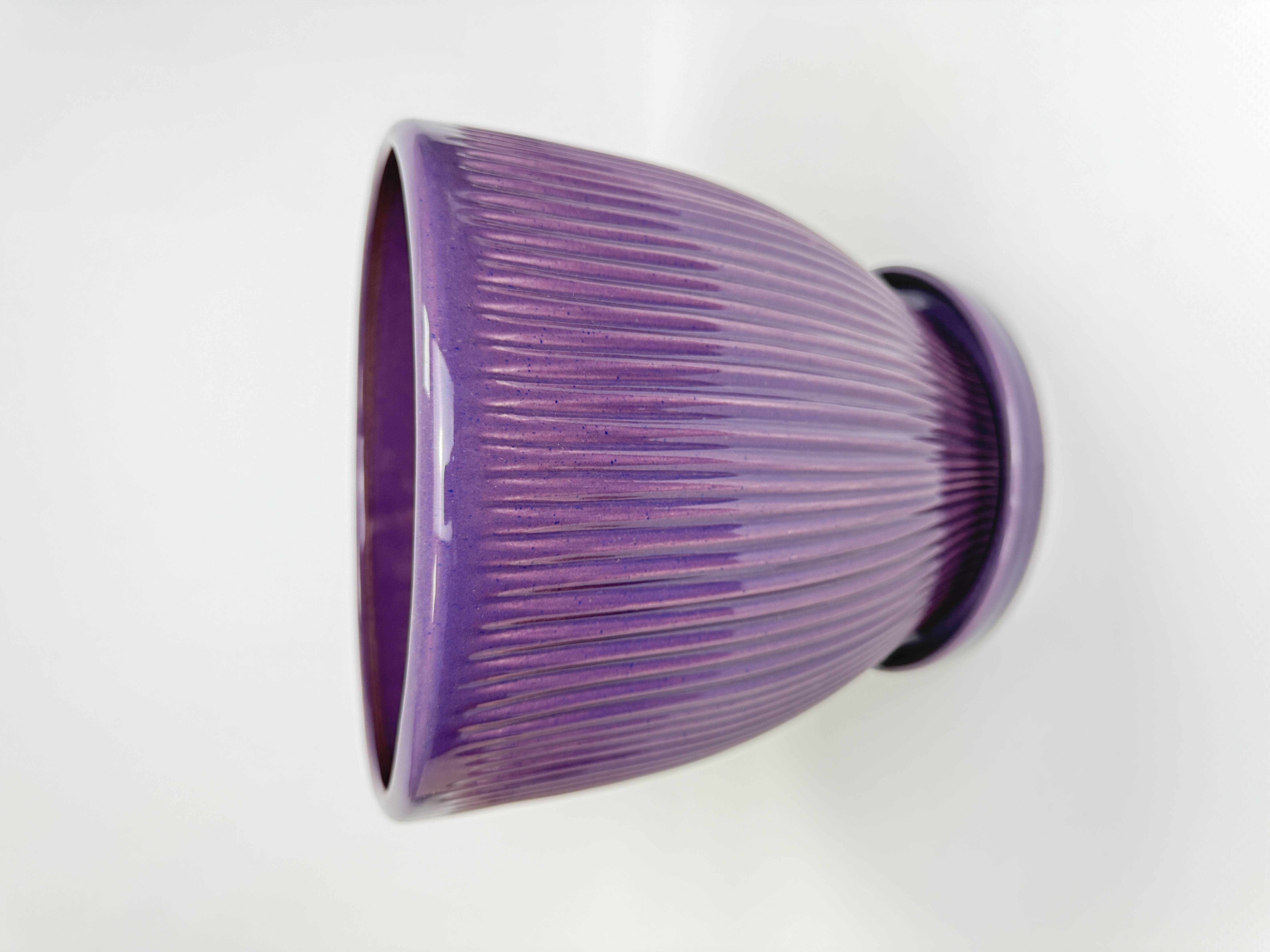 Горщик Гофре 4.8 л Р022 фіалка