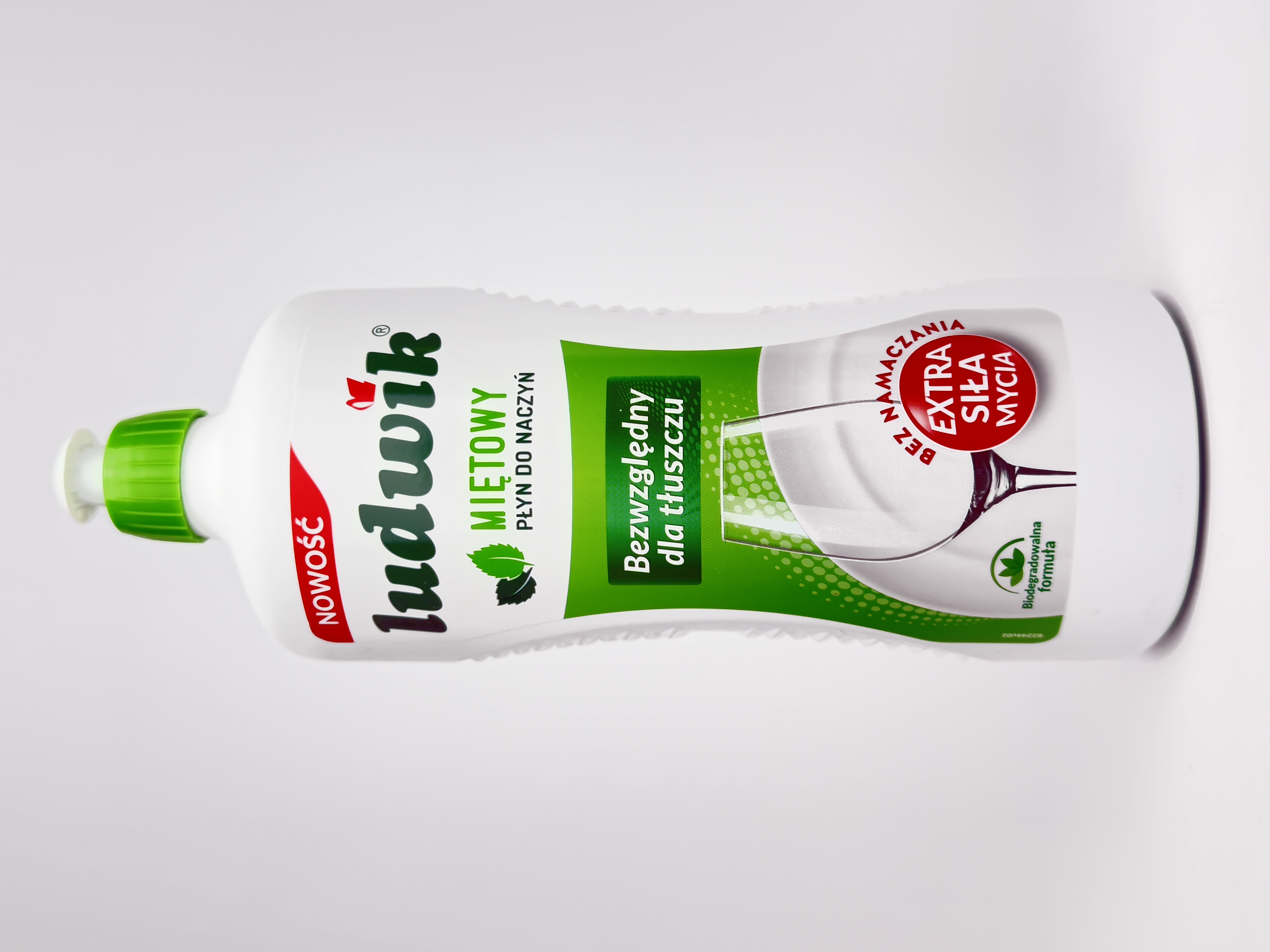 Засіб для миття посуду Ludwik Ментол 0.9л