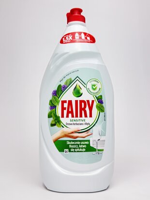 Засіб для миття посуду Fairy Чайне дерево і м'ята 1.35л