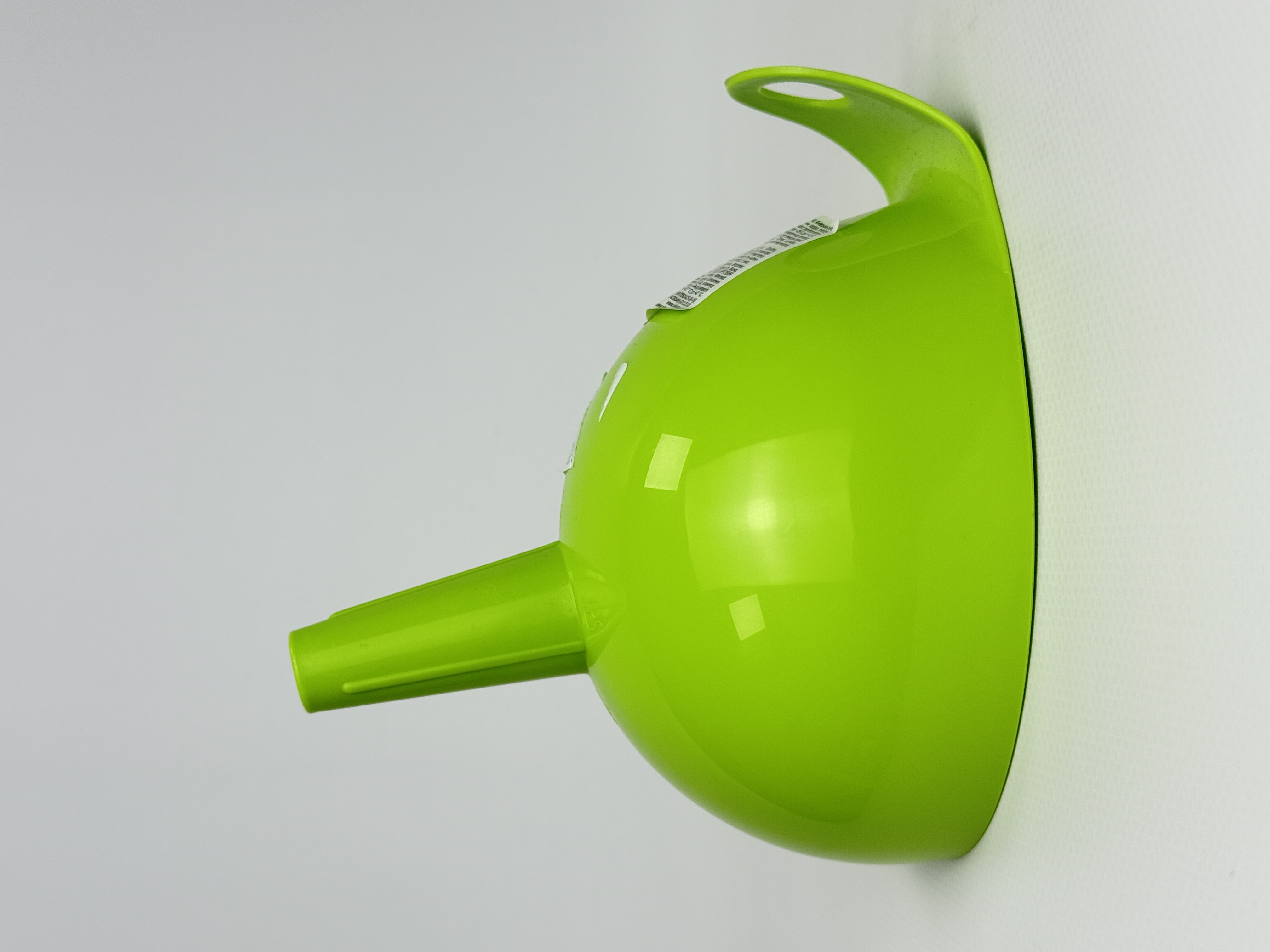 Лійка середня. оливковий