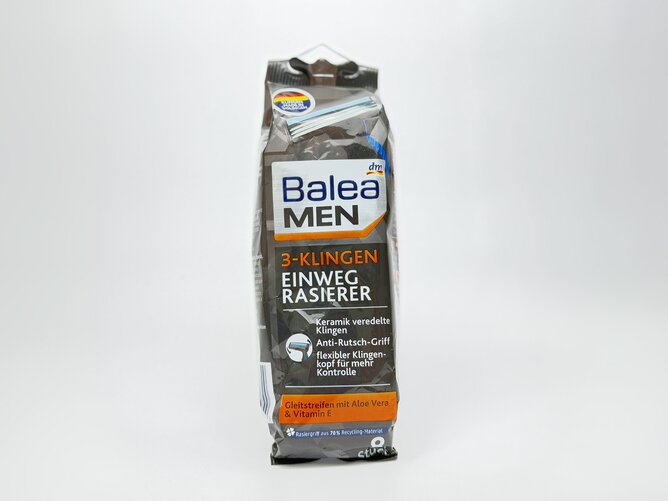 Balea - Einweg Rasierer 3-Klingen 8 шт.