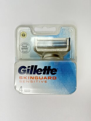 Gillette - Skinguard (4) зап. Sensitive Європа