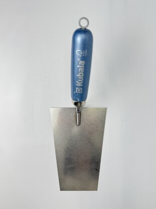 Кельма KUBALA трапецеп. з дерев. ручкою 120*180*80мм