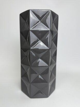 Керамічний виріб Ваза Кожум'яка сірий глянц