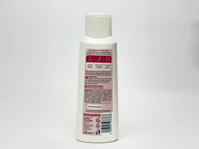 Balea - Молочко очищуюче д/обличчя Reinigungs milch (Рожева Rosa) 200ml