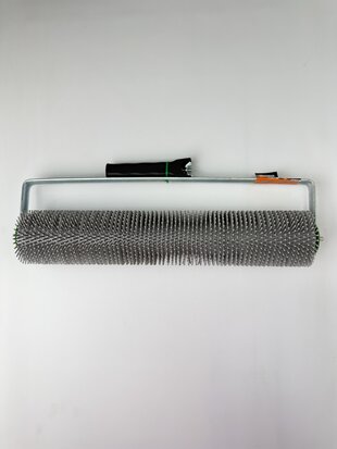 Валик для самовирівнюючих поверхонь