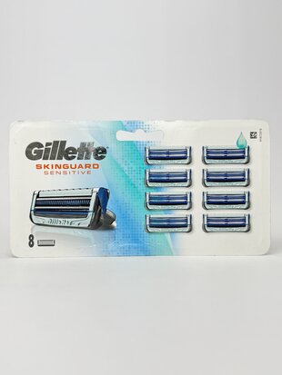 Gillette - Skinguard (8) зап. Sensitive Європа