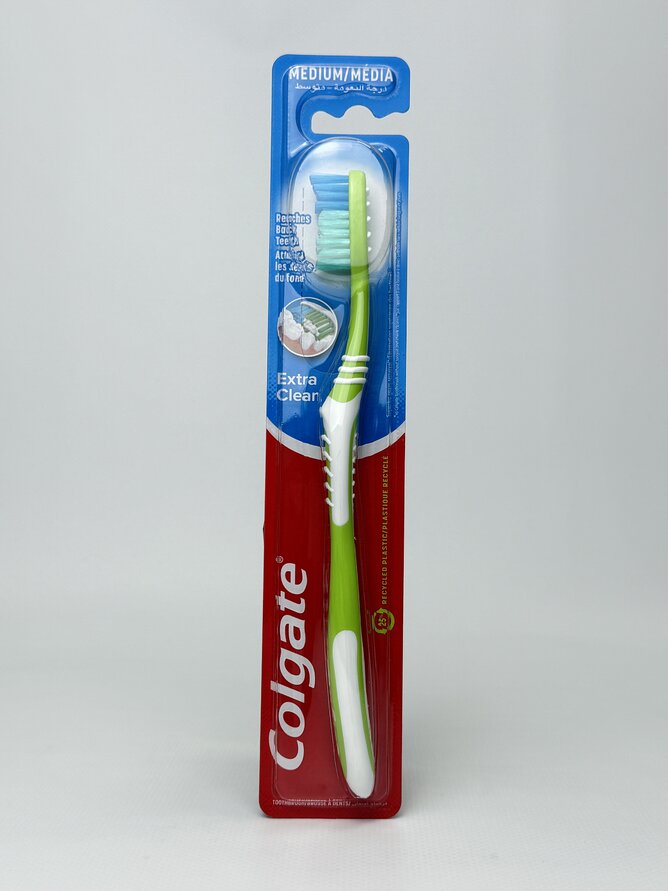 Colgate Зубна щітка Extra Clean (medium)