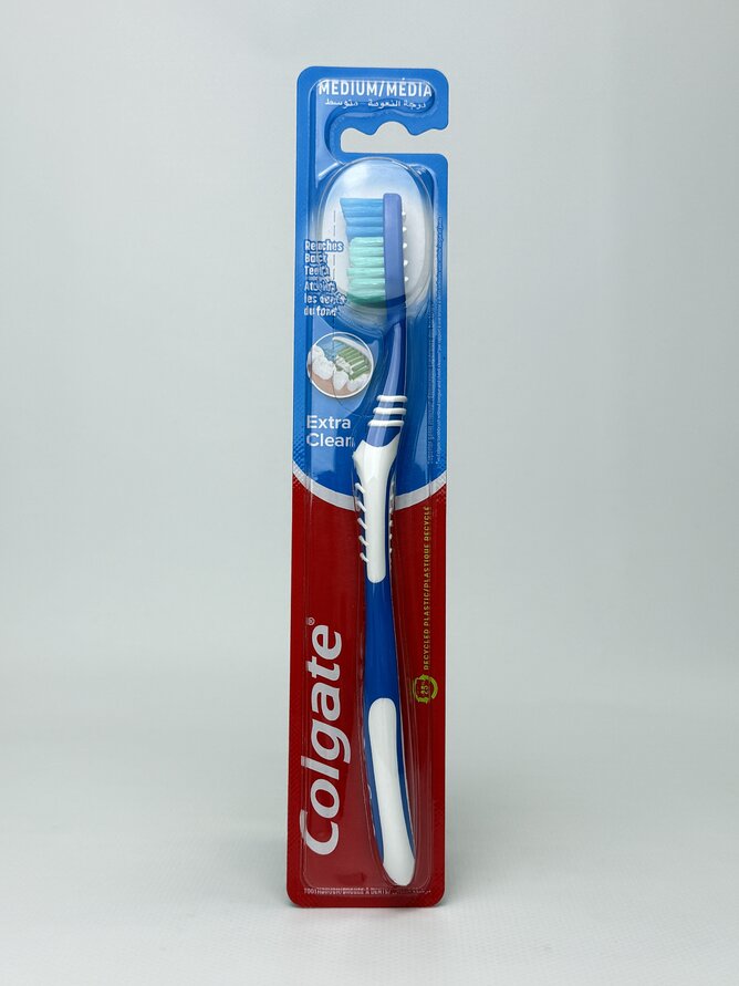 Colgate Зубна щітка Extra Clean (medium)