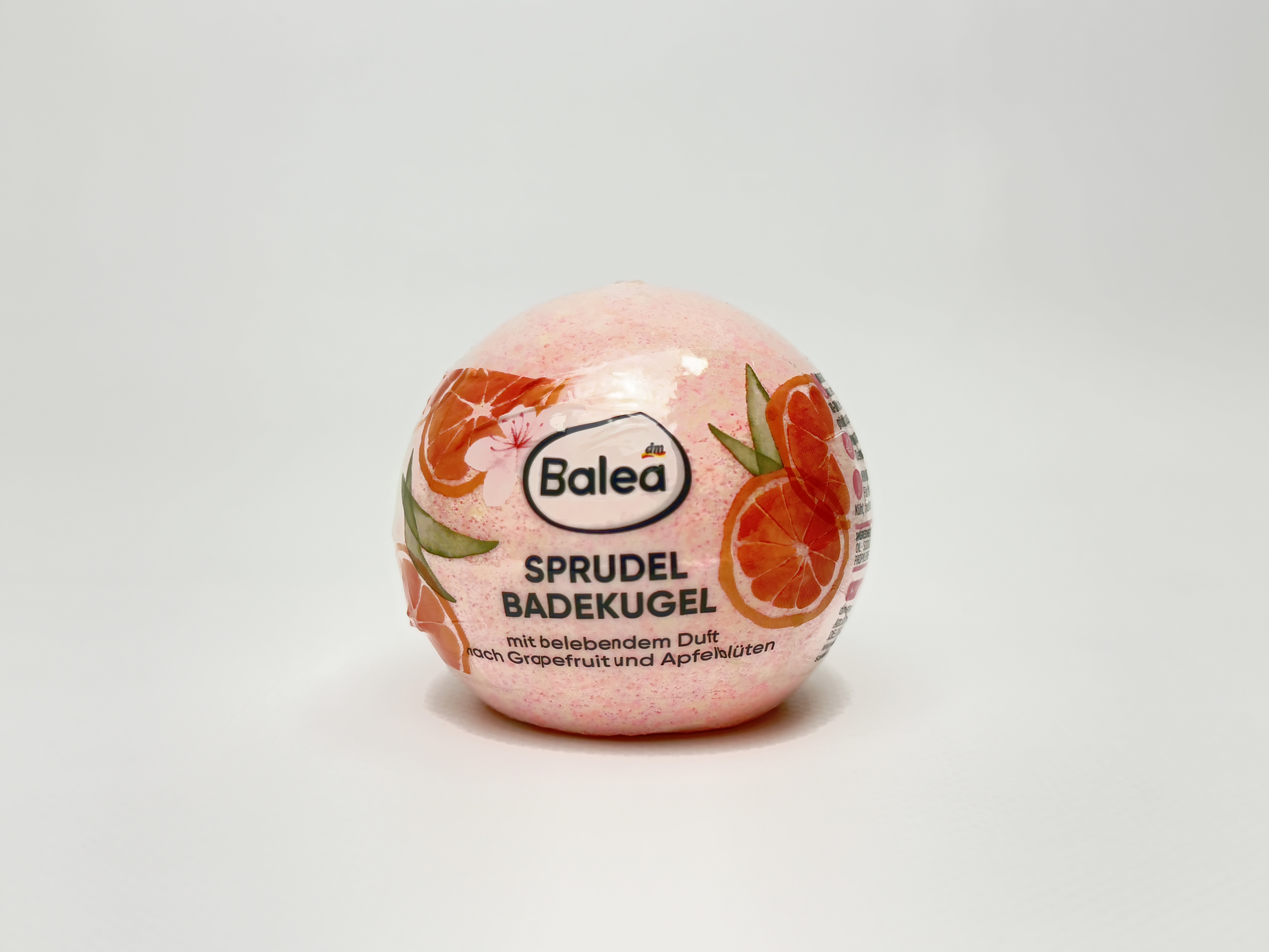 Balea бомбочка для ванни 170г Грейпфрут та Яблуневий цвіт