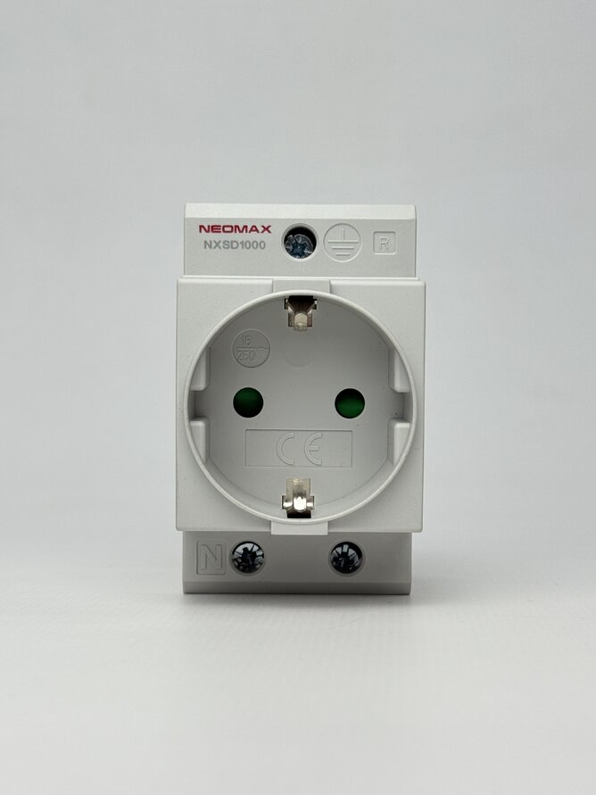 Модульна розетка на DIN-рейку штепсельна 16A 250V AC (Neomax)
