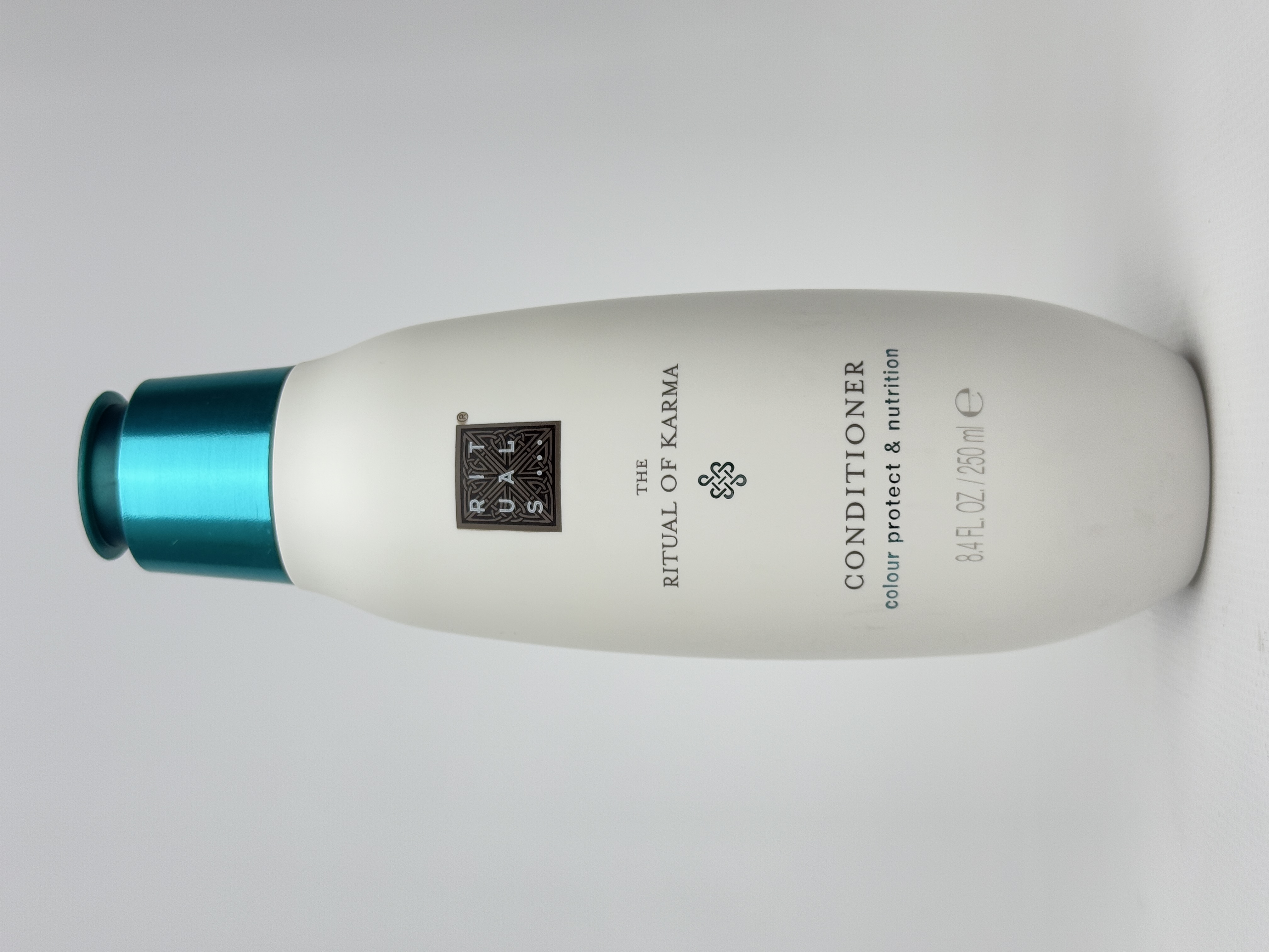 THE RITUAL OF KARMA кондицеонер 250 ml