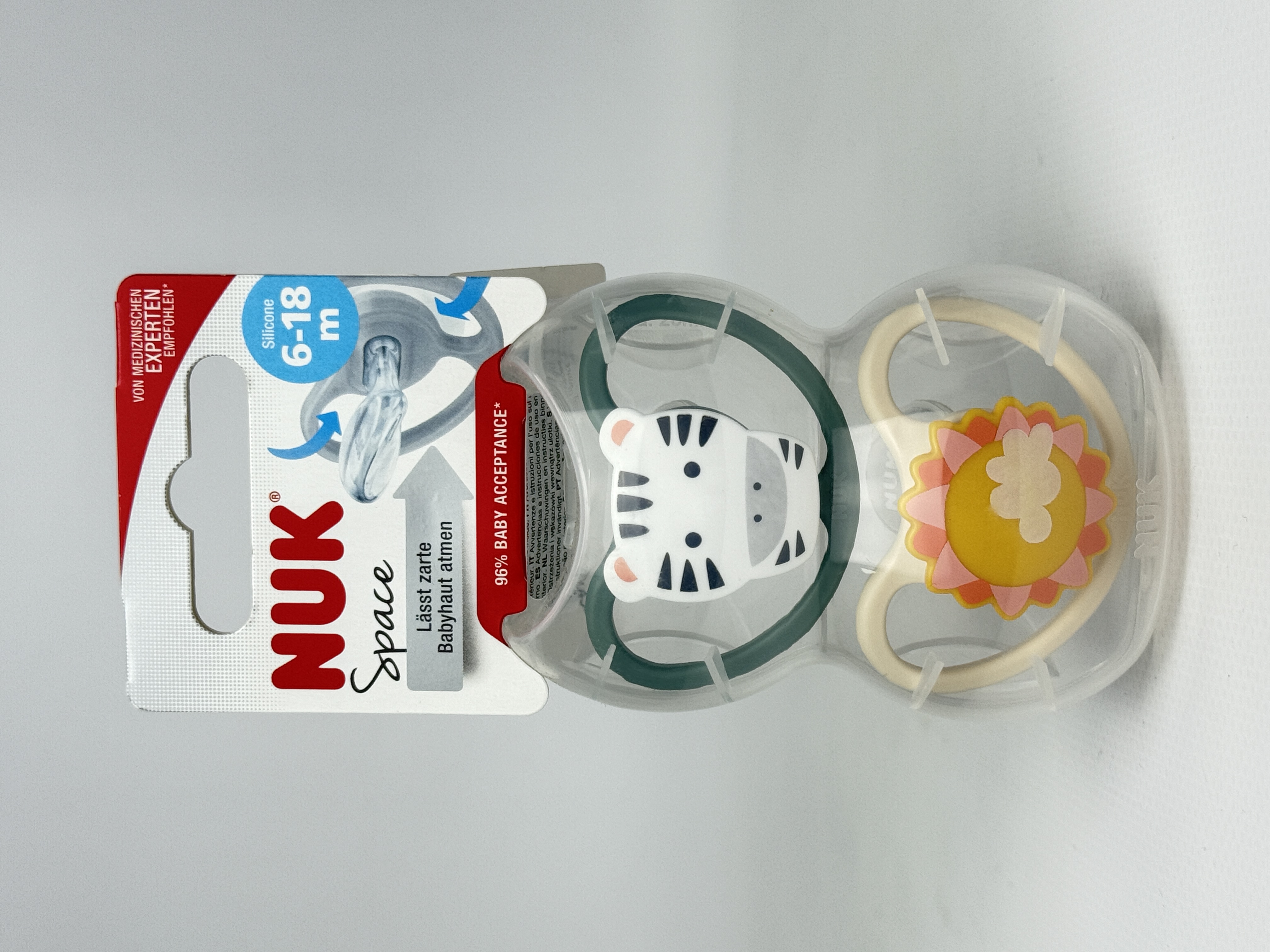 NUK Соска силіконова. 6-18 місяців. 2 шт.