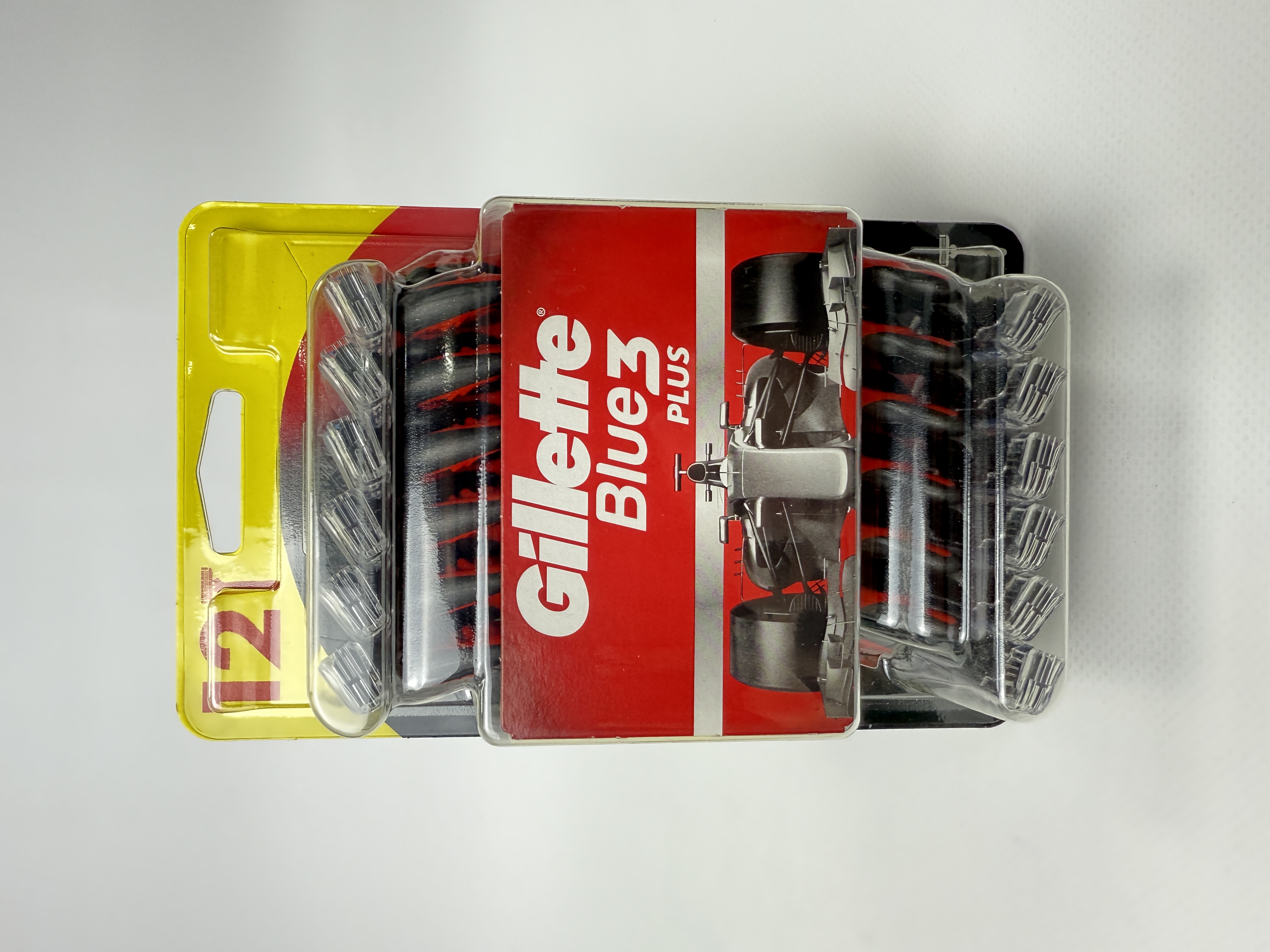 Одноразка Gillette Blue3 Plus Nitro 12шт (пласмаса)