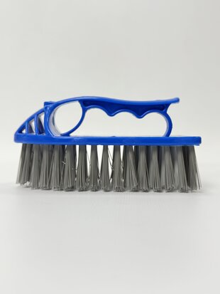 Щітка з ручкою жорстка Y-515