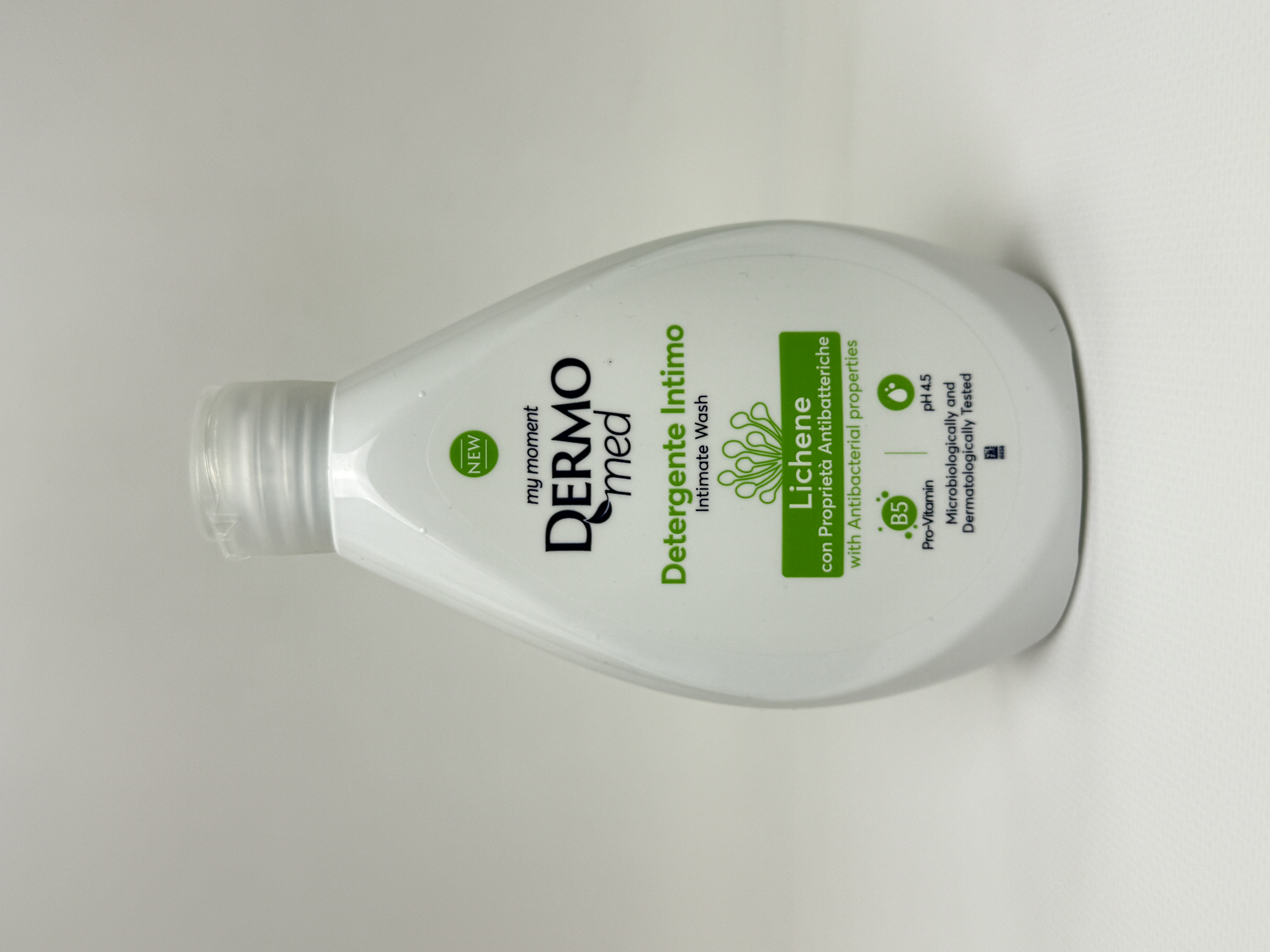 DM Гель для інтимної гігієни антибактеріальний 250 мл (12)