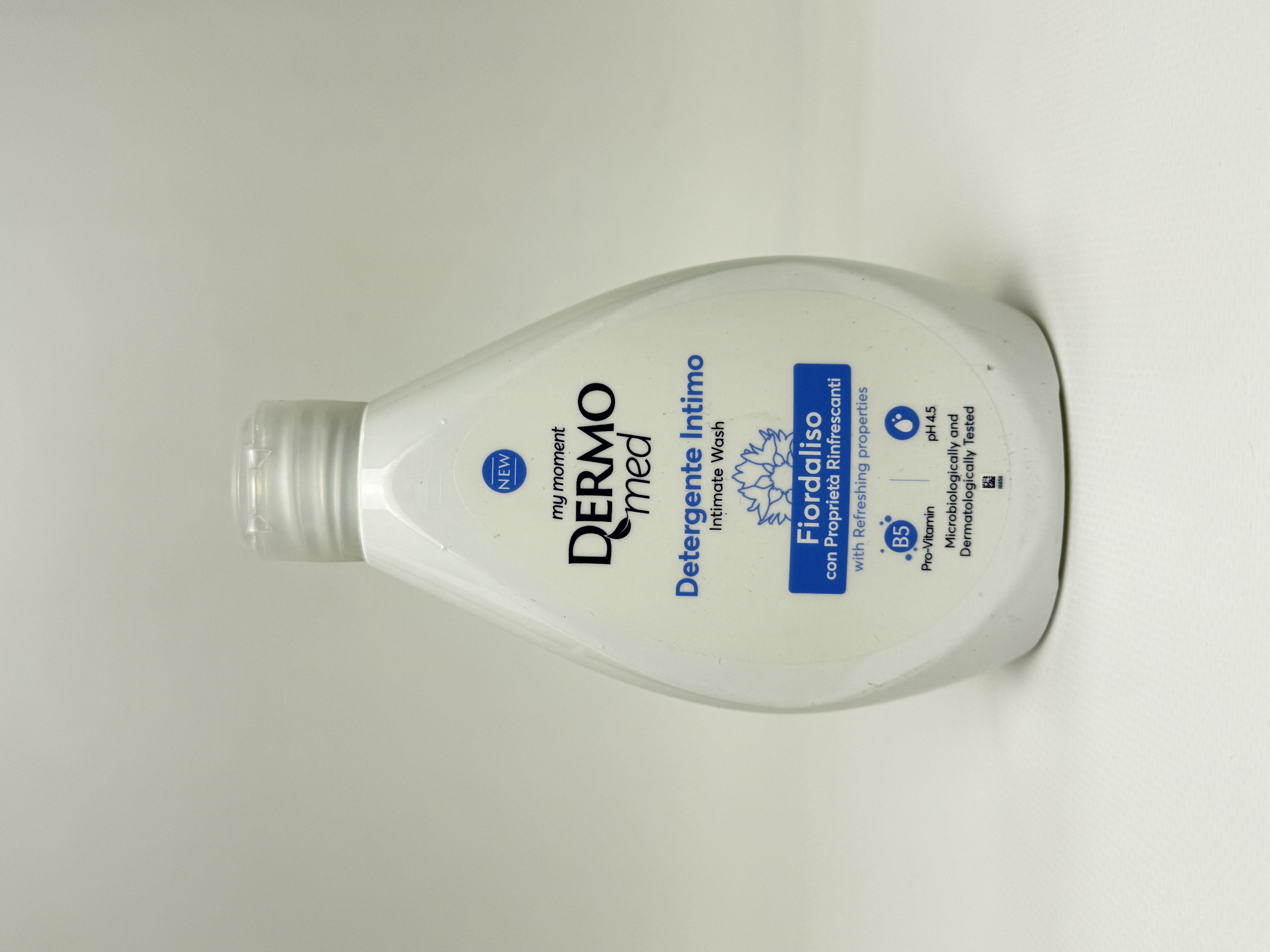 DM Гель для інтимної гігієни з екстрактом волошки 250 мл (12)