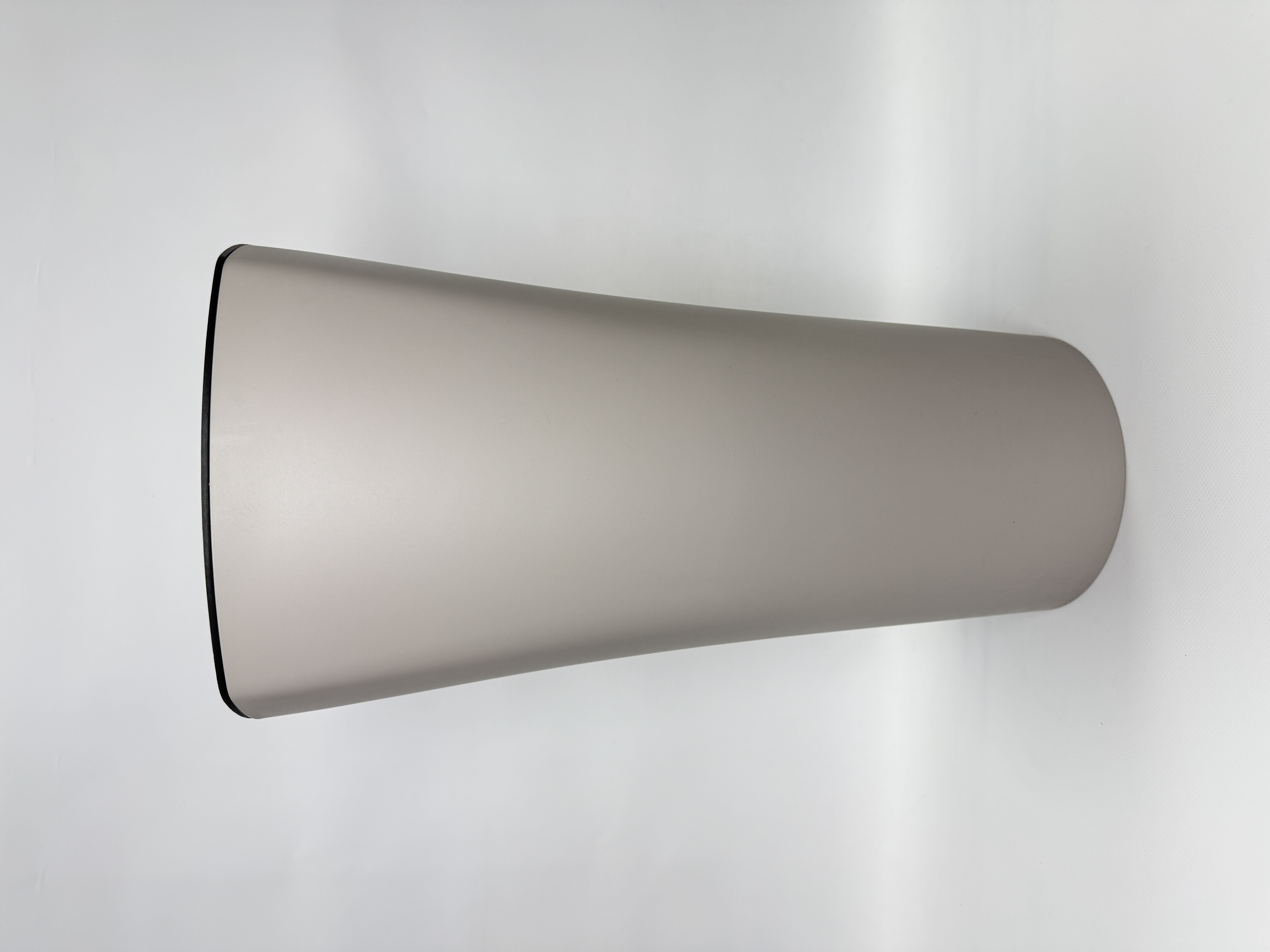 Горщик для квітів Крокус 51 з вставкою. какао