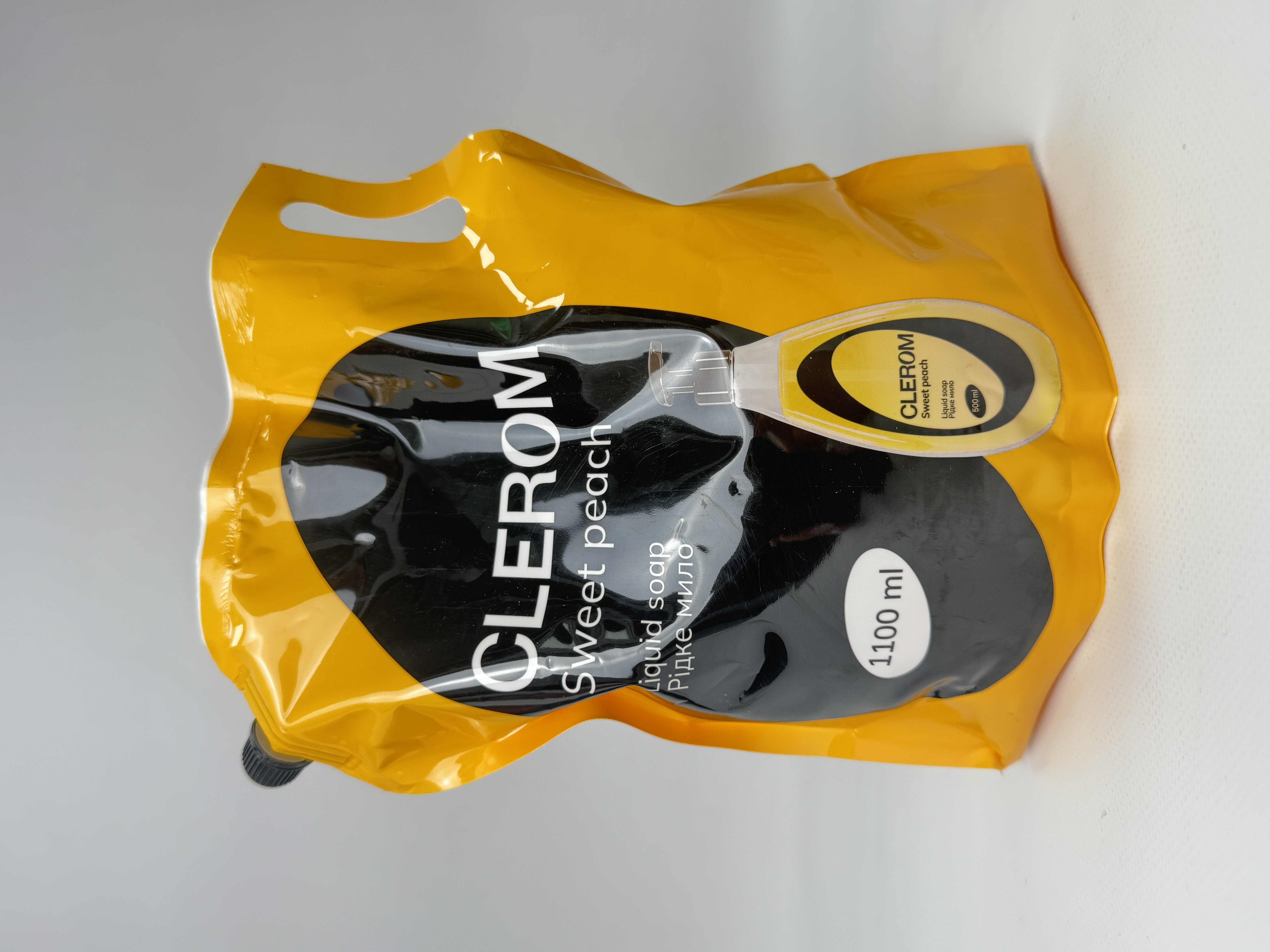 Рідке мило ТМ "Clerom" Sweet peach 1100 мл дой-пак