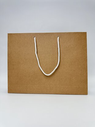 Пакет подарунковий крафт горизонтальний 30х23х6 см бурий