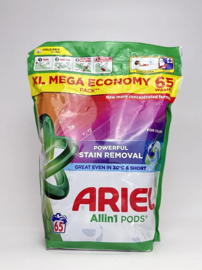ARIEL Капсули для прання кольорових речей 4в1 (65прань)