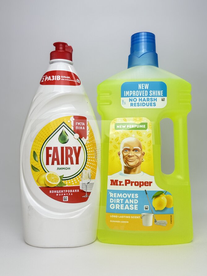 FAIRY Засіб для миття посуду 0.9л + Mr.PROPER 1л Lemon /5шт