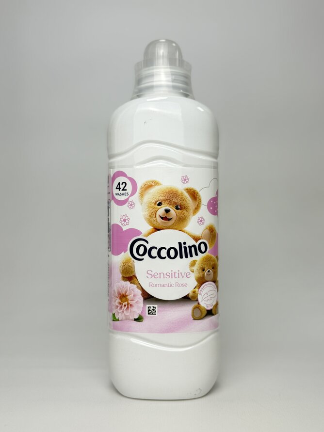 Coccolino Ополіскувач Sensitive Romantic Rose (42 прання) 966 мл